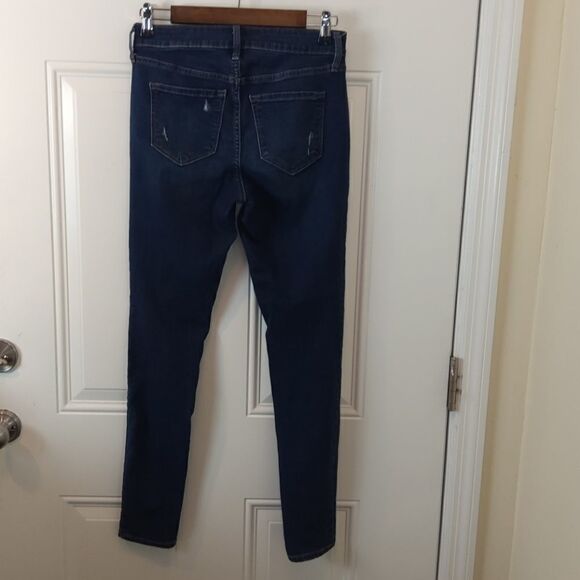 Old Navy Rockstar distressed mid-rise skinny Jeans - Picture 8 of 12